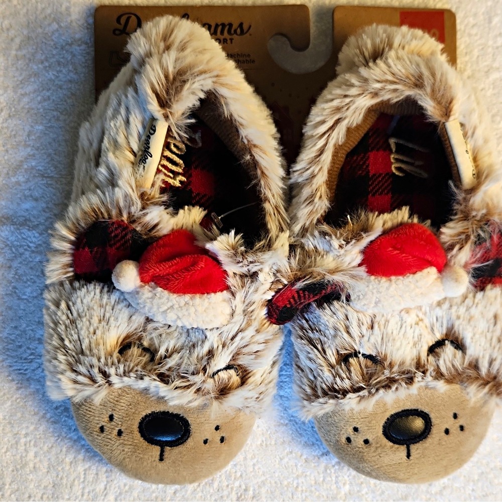 Dearfoams Santa Cozy Comfort Kids Memory Foam Faux Fur Plaid Slip-On Slippers 10